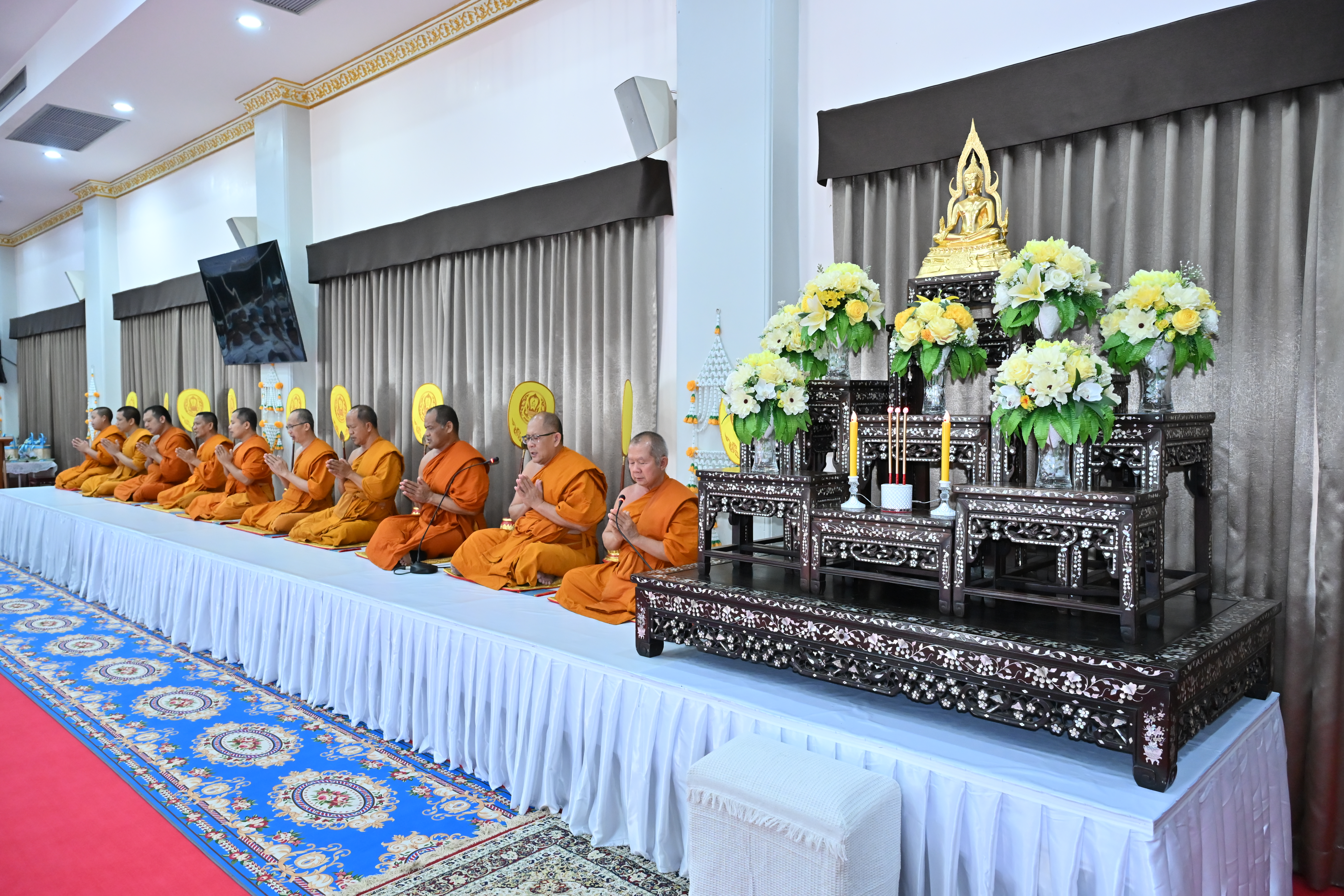title - ส.ป.ก.นครปฐม เข้าร่วมพิธีเจริญพระพุทธมนต์เฉลิมพระเกียรติ สมเด็จพระเจ้าลูกยาเธอ เจ้าฟ้าทีปังกรรัศมีโชติ มหาวชิโรตตมางกูร สิริวิบูลยราชกุมาร เนื่องในโอกาสวันคล้ายวันประสูติ